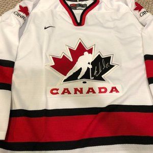 Team Canada AUTOGRAPHED HOCKEY JERSEY; Jarret Stoll